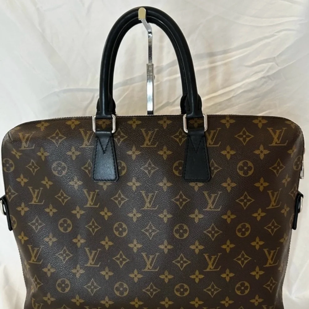 Louis Vuitton bag - Picture 4 of 9